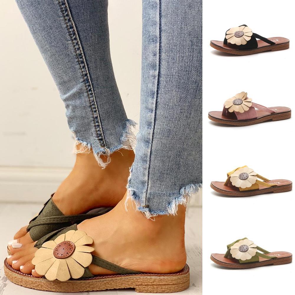 Toe Post Flower Design Flat Sandals