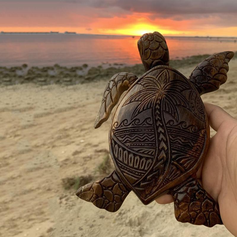 Hawaiian Turtle Resin Ornament