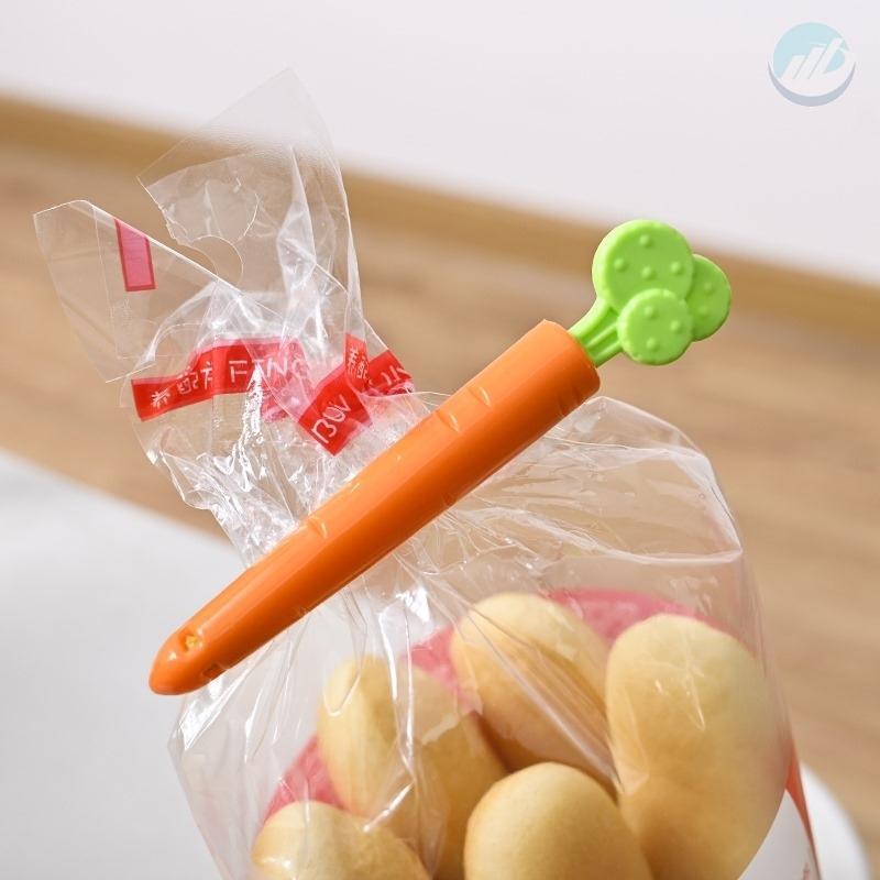 Carrot Food bag sealing clip, 5 PCs