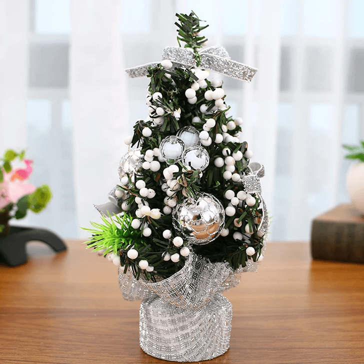 Tabletop Christmas Ornament Tree