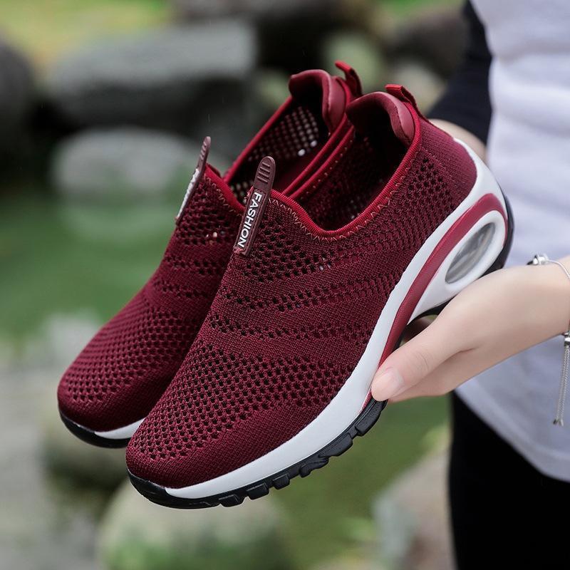 Women Breathable Mesh Slip On Sneakers