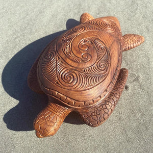 Hawaiian Turtle Resin Ornament